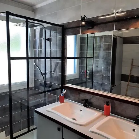 Jolie Maison Avec Piscine Chauffee En Campagne