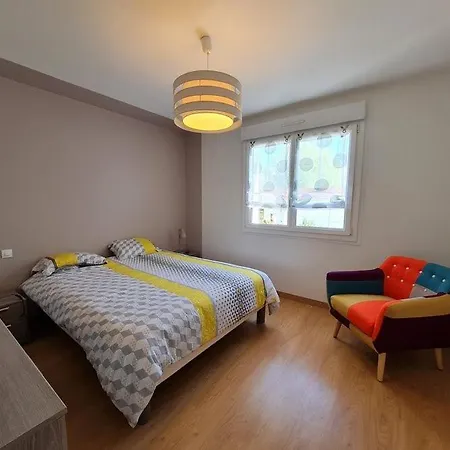 Jolie Maison Avec Piscine Chauffee En Campagne